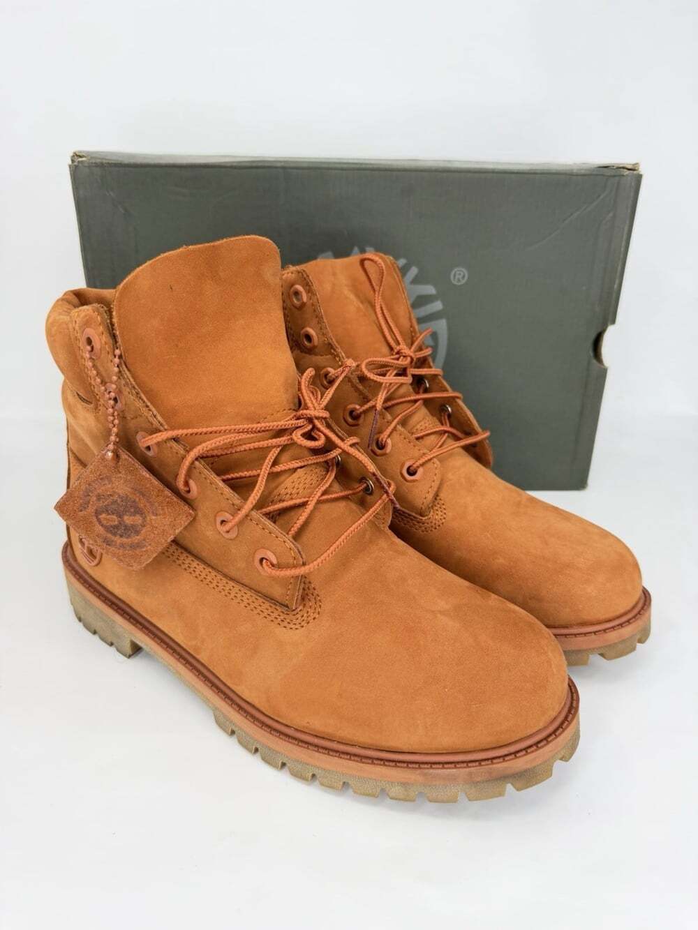 Timberland 6” Premium Waterproof Boots Boys US 8 Rust Orange Nubuck A3991